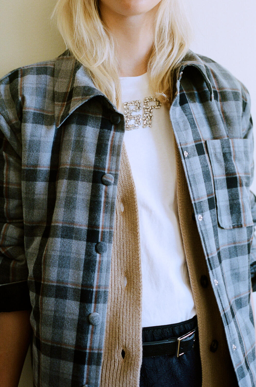 Jawo t-shirt - White Rhinestones